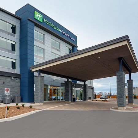 Holiday Inn Express & Suites - Port Elgin Buitenkant foto