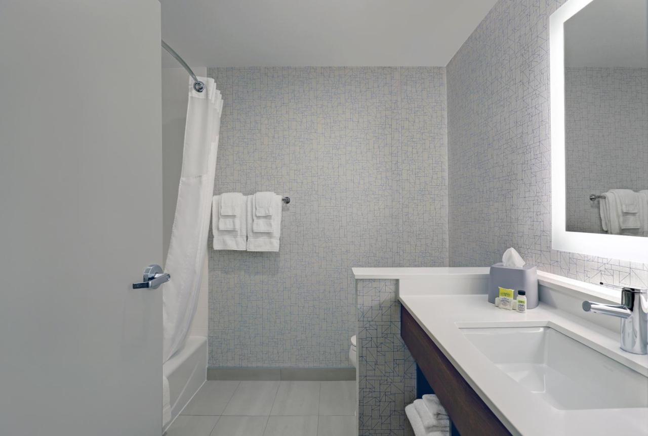 Holiday Inn Express & Suites - Port Elgin Buitenkant foto