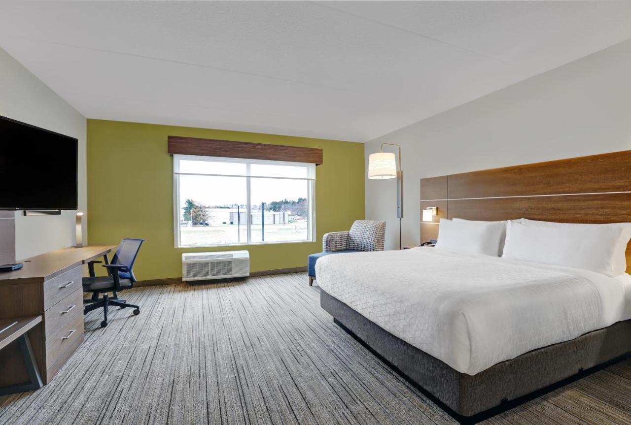 Holiday Inn Express & Suites - Port Elgin Buitenkant foto